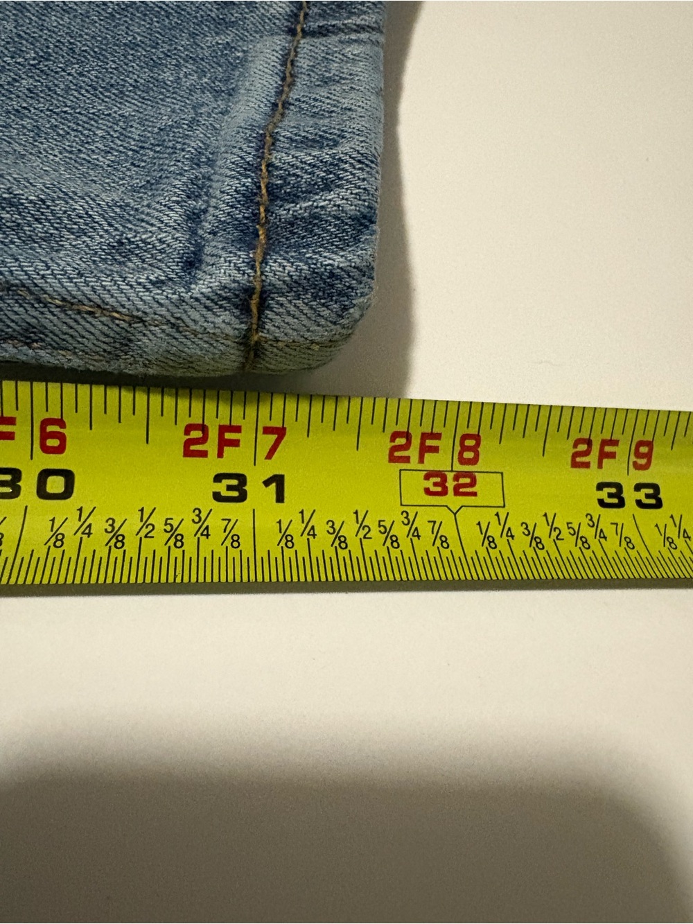 Levi’s 527 Bootcut Medium Wash Jeans Men’s Size 33x32 - Picture 6 of 6